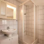In With Sauna *