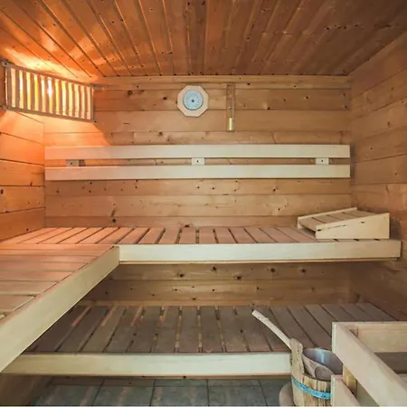Lejlighed In With Sauna Kampor