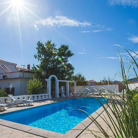 Stunning In With Sauna *