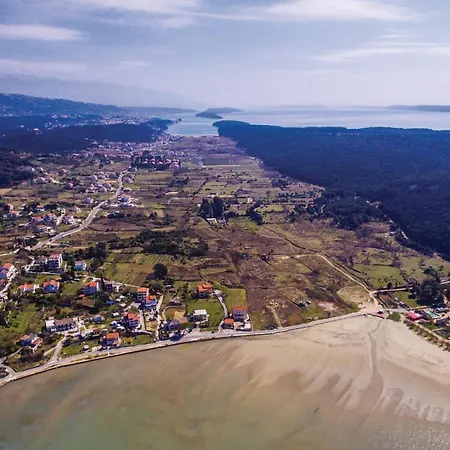 Stunning In With Sauna Kampor