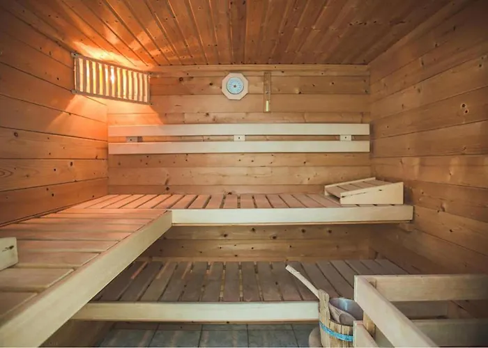 Apartment Stunning In With Sauna Kampor